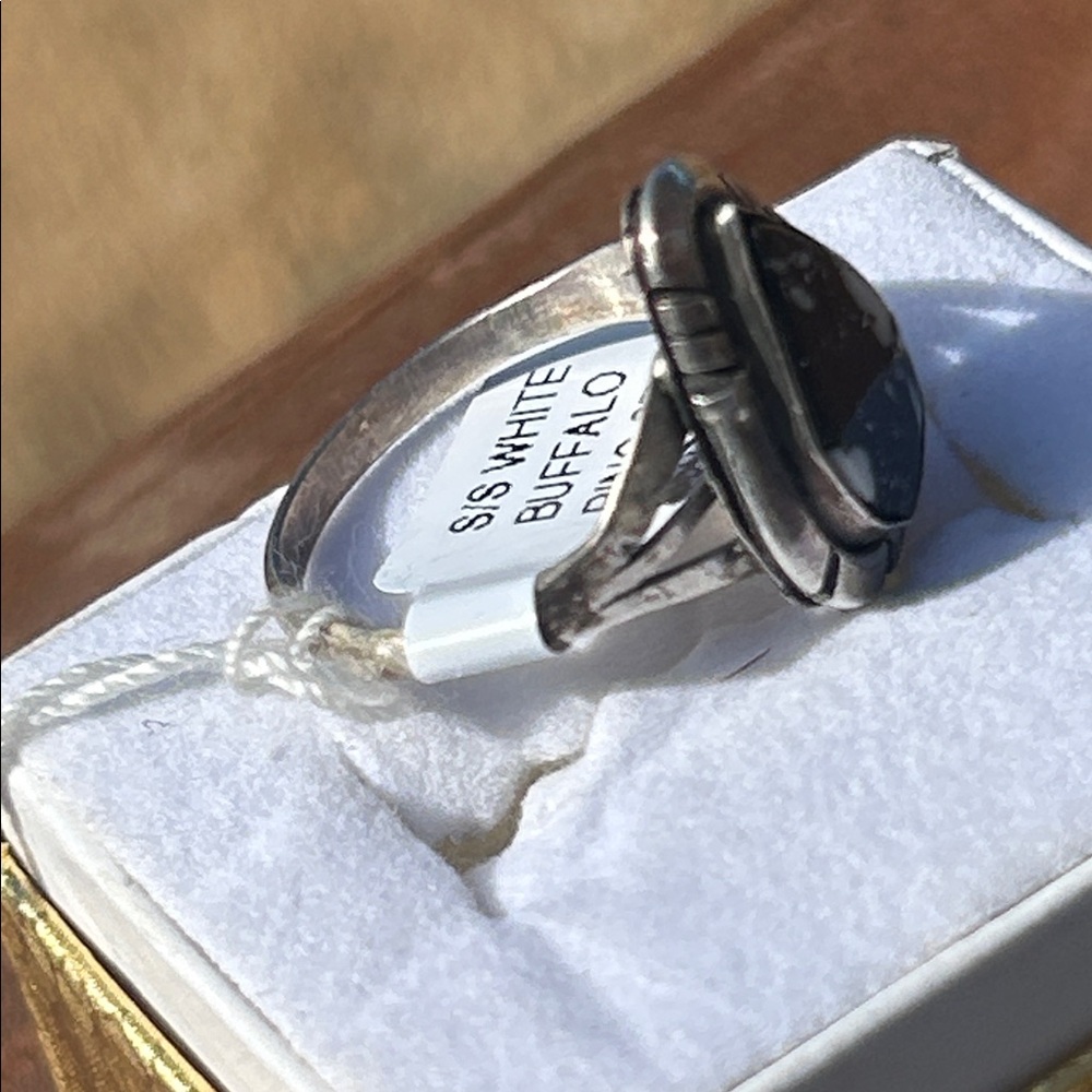 Handmade Navajo Sterling Silver White Buffalo Teardrop Ring - Picture 9 of 12
